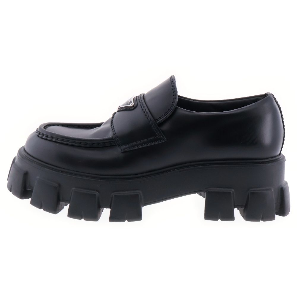 【PRADA】ロゴ Monolith レザー トライアングル ローファー 靴 新作*PRADA*トライアングルロゴ パテントレザー ローファー
