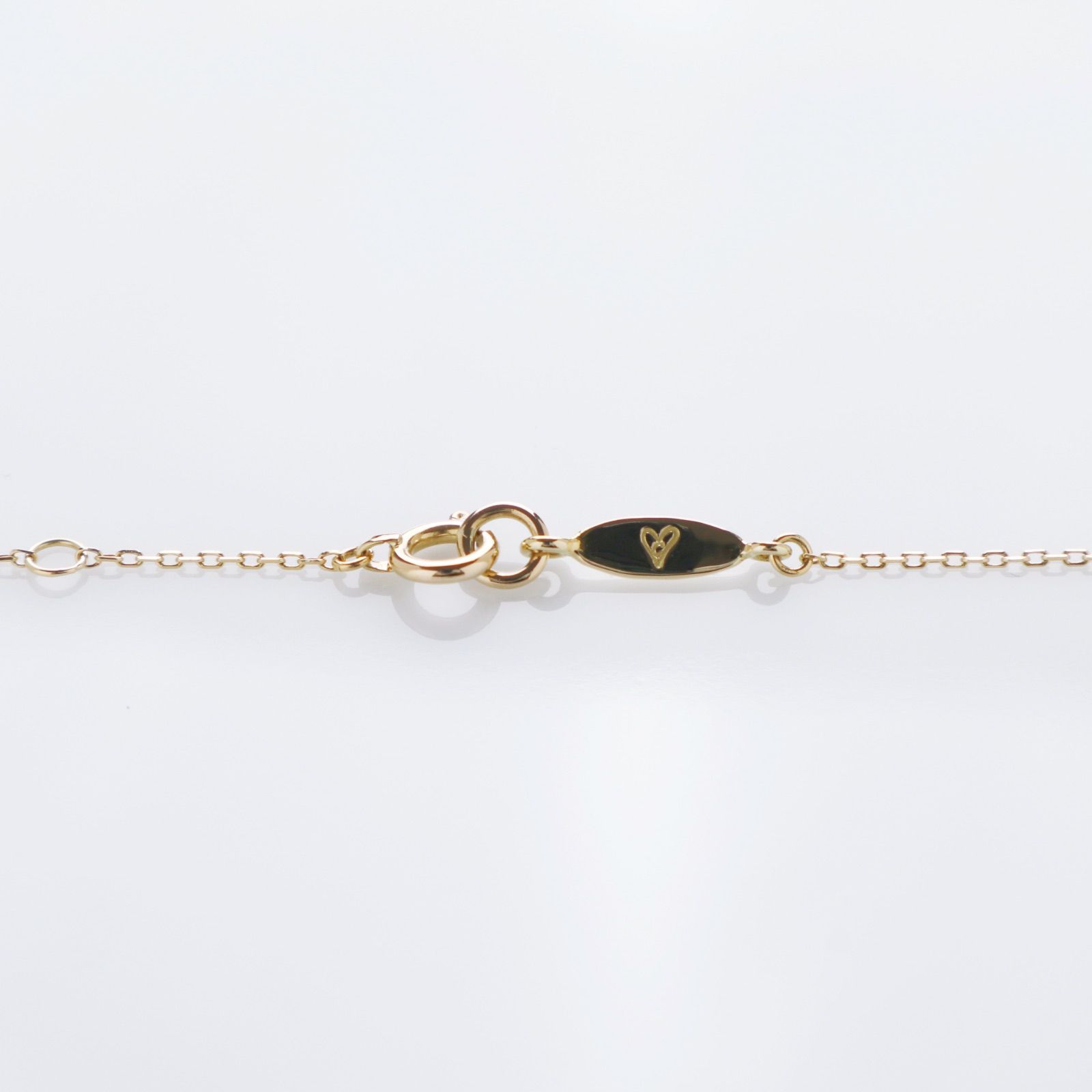 AHKAH アーカー イニシャルR K18 ダイヤモンド D.0.06ct ネックレス