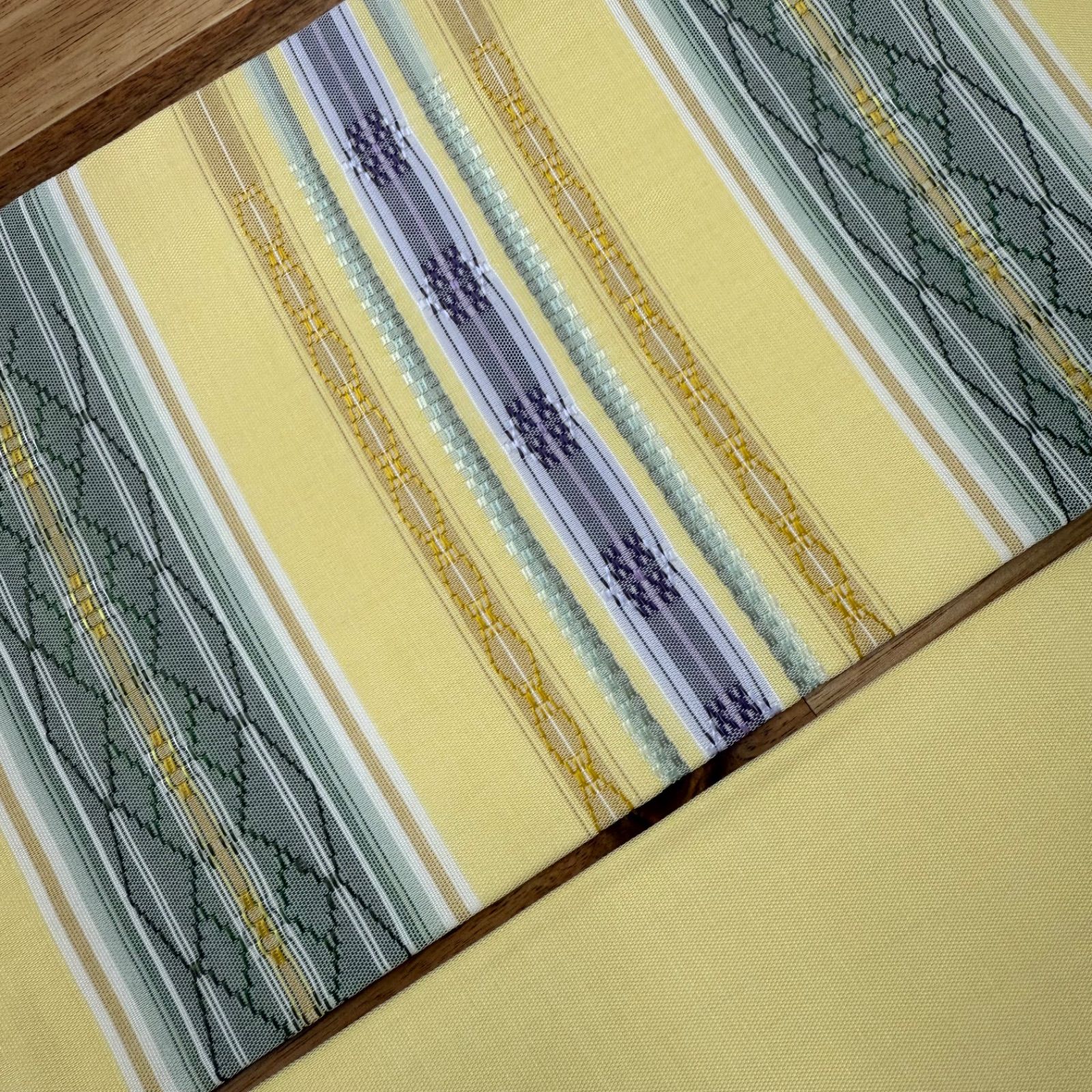 お仕立て上がり やわらかく優しい色使い