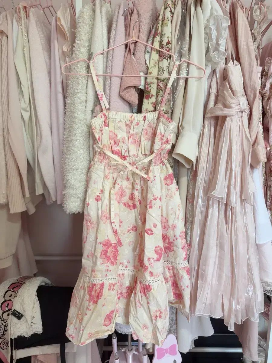 衣類リズリサONE PIECEノースリーブ半袖ニット