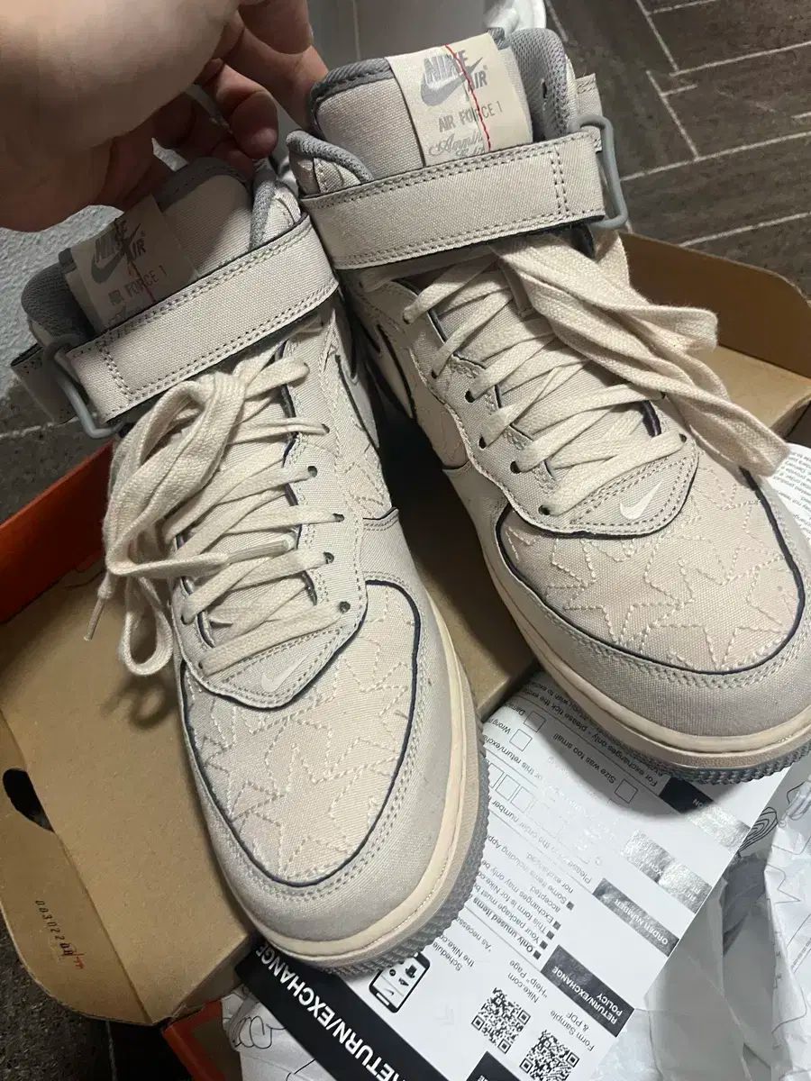 NIKE(ナイキ) エアフォース 1 ミッド ' 07 ラメ 白