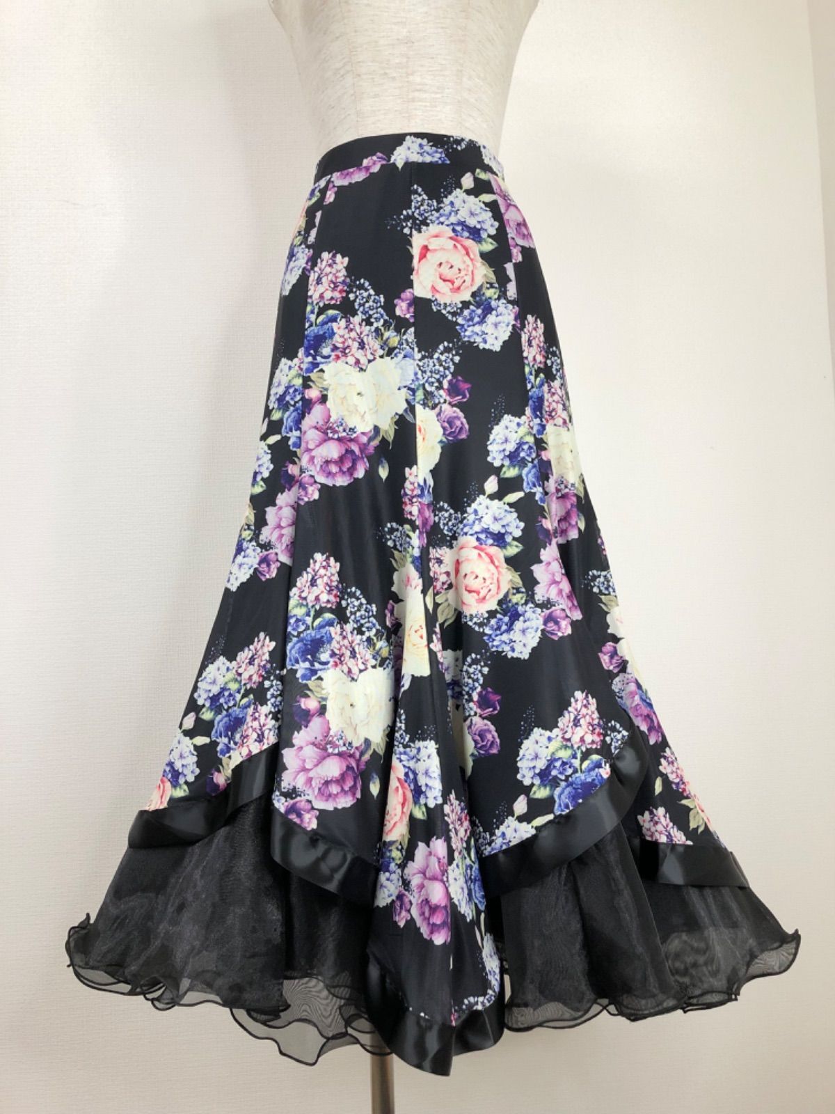 ウッドロアWoodlore パンツ＆スカートハンガー・レッドシダー 4本