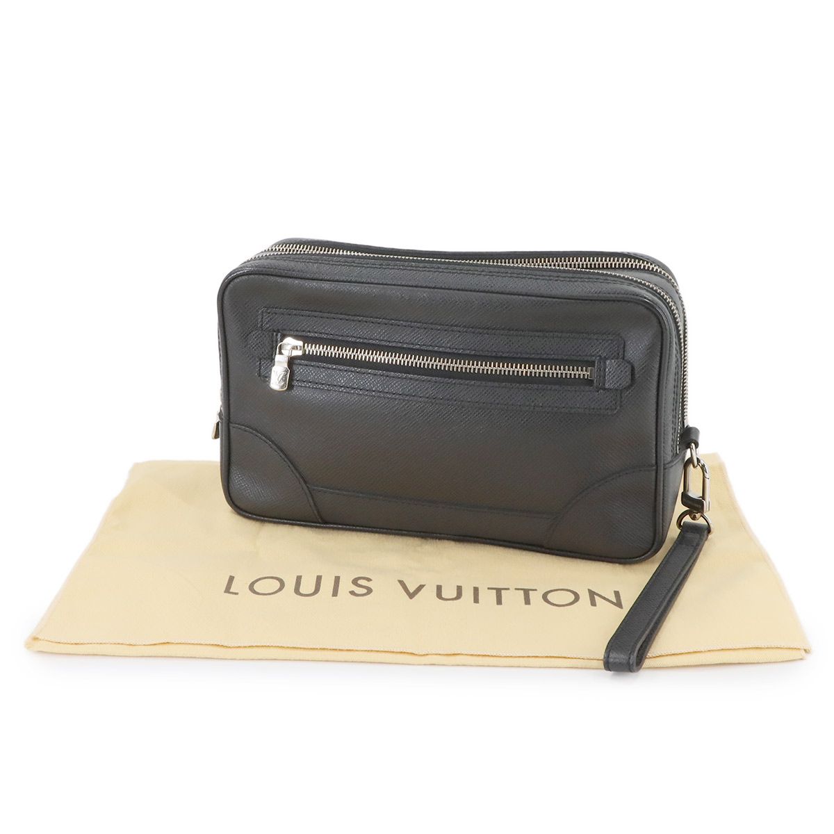LOUIS VUITTON ルイ ヴィトン タイガ パヴェル セカンドバッグ　黒 LOUIS VUITTON ルイ ヴィトン タイガ パヴェル セカンドバッグ