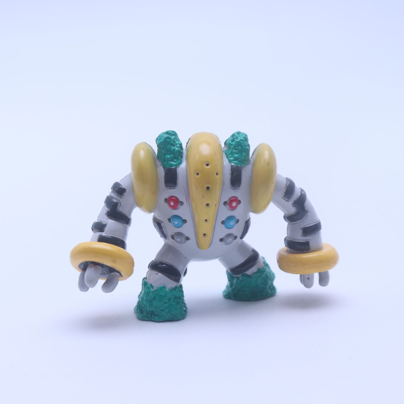 【貴重】ポケモン　モンコレ　レジギガス　等　4点 ポケモン モンコレ レジギガス 等 4点セット - メルカリ