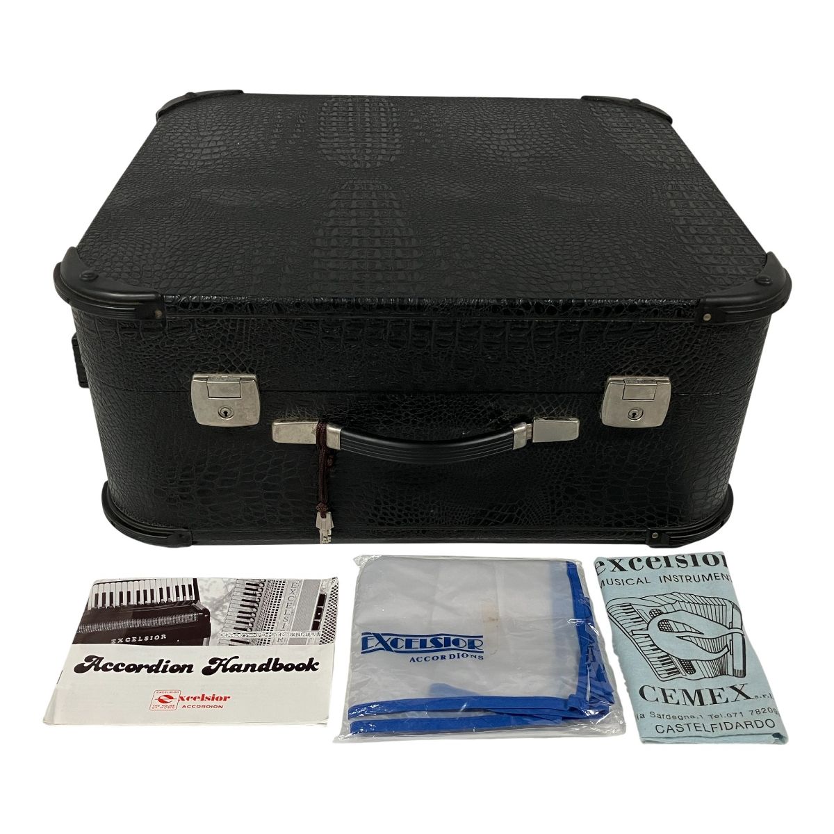 EXCELSIOR エキセルシャー 41鍵アコーディオン model 1320E ハードケース付 楽器 鍵盤 F10531575