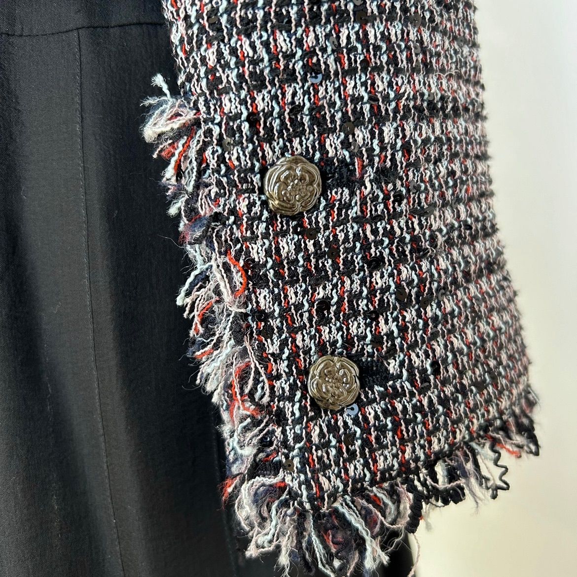 美品】CHANEL シャネル ツイードジャケット ブラック系 36 04P 美品】CHANEL シャネル ツイードジャケット ブラック系 36 04P