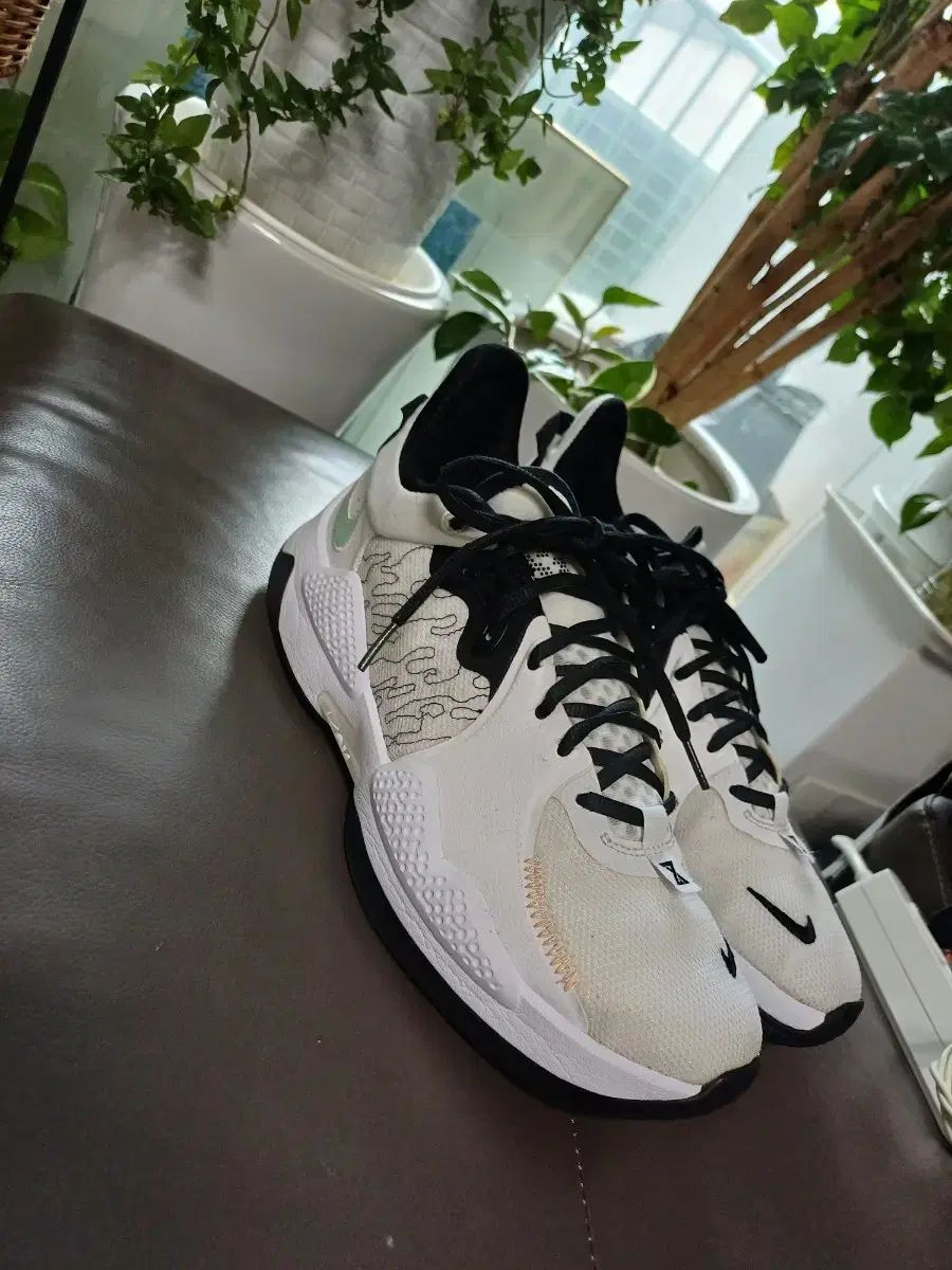 メンズ NIKE スニーカー 270