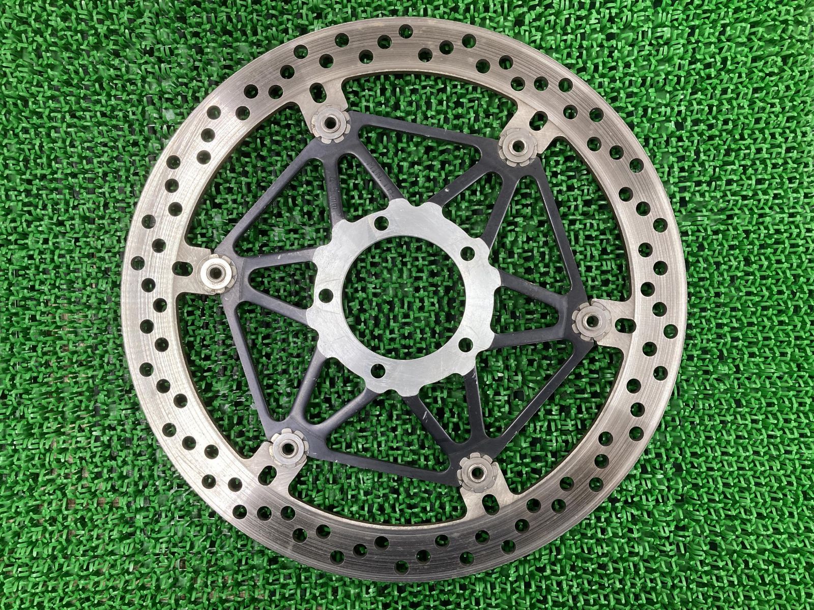 パニガーレV4 フロントブレーキディスク 右 ドゥカティ 純正 中古