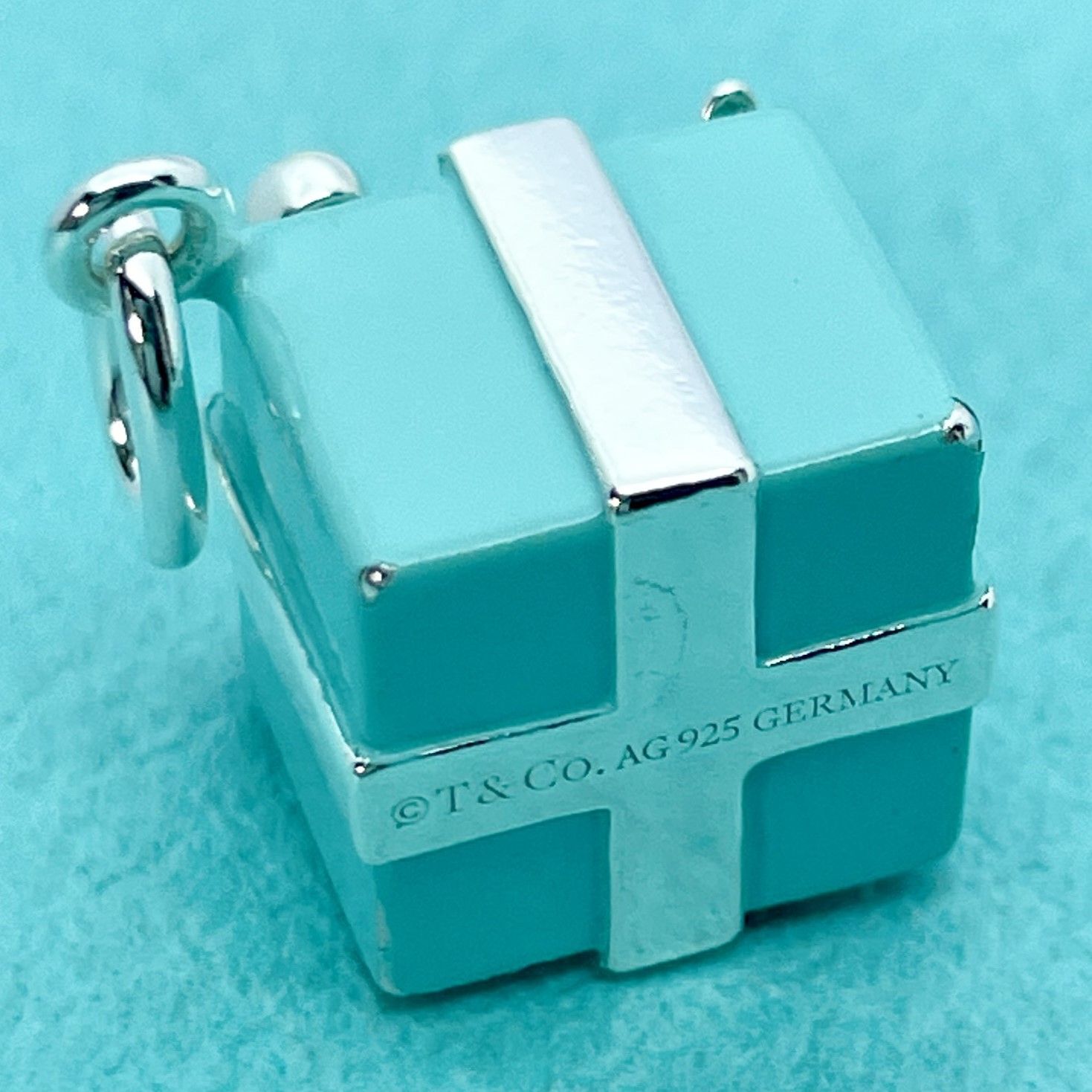 ティファニー ブルー プレゼントボックス ネックレストップ /24-2220S