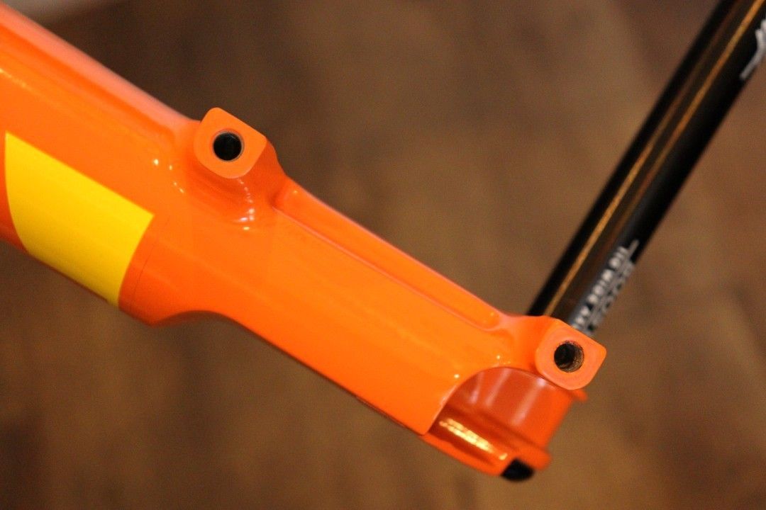 FOX factory 27.5 サスペンションフォーク コラム185mm FOX factory 27.5 サスペンションフォーク コラム185mm FOX