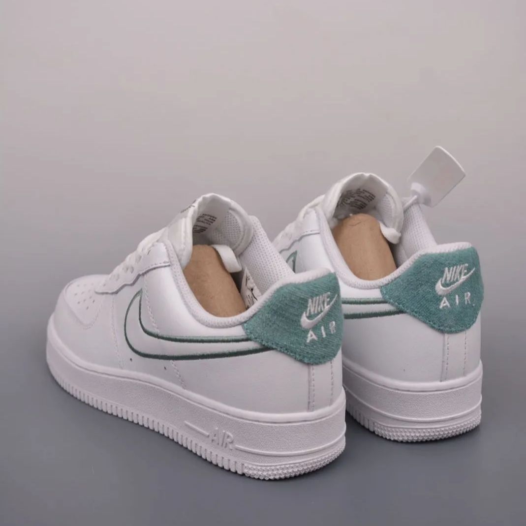 NIKE AIR FORCE 1 LOWナイキ エアフォース1 ロー 白と青 26CM 男女兼用