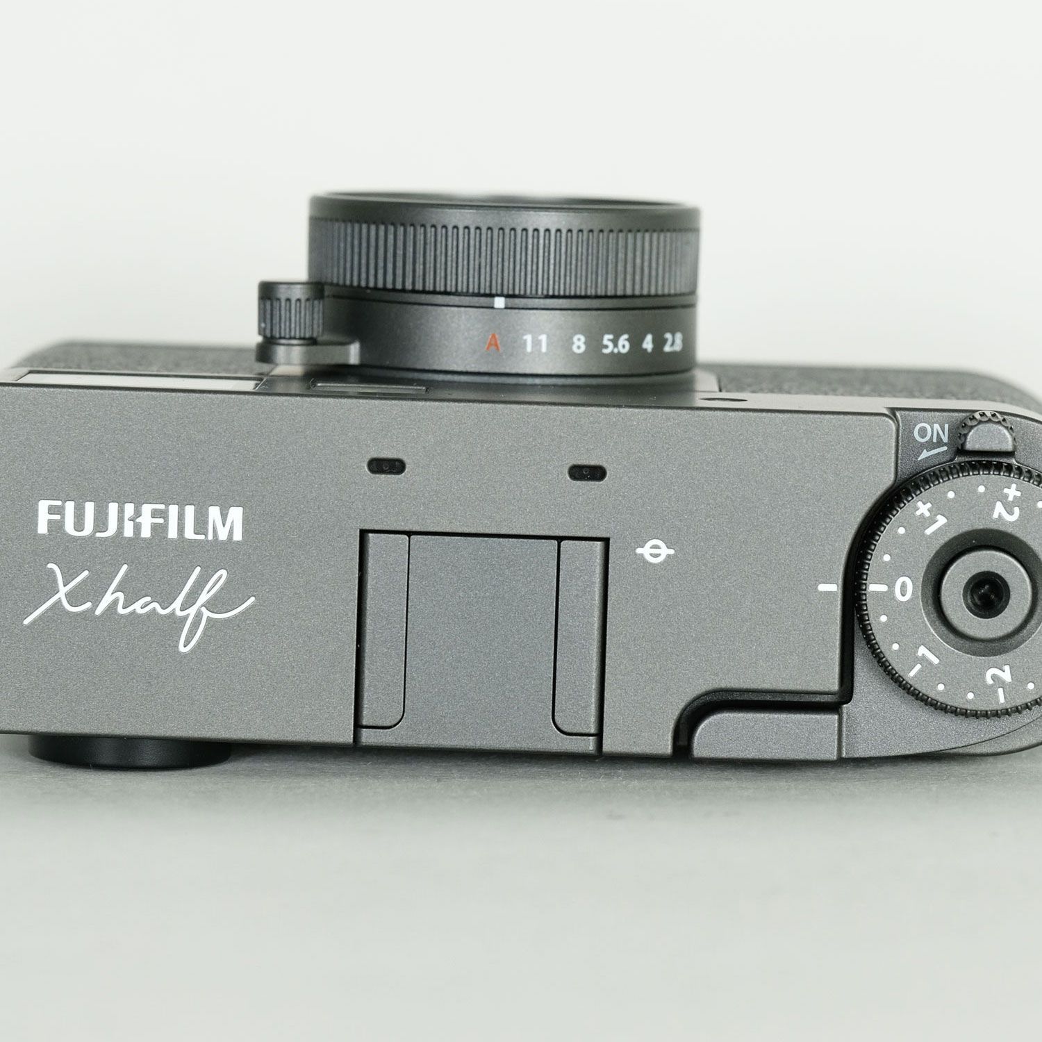 FUJIFILM Xhalf チャコールシルバー（X-HF1） X half - Cameras - FUJIFILM X Series & GFX | Cameras