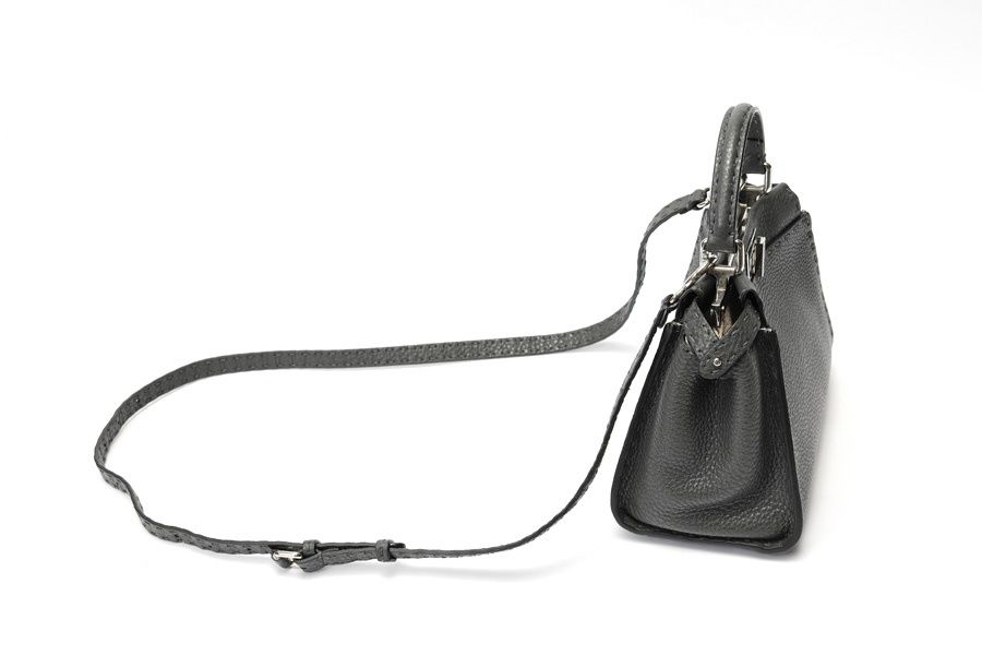 フェンディ / FENDI ピーカブー スモール セレリア 8BN244 Q0J F0N9A