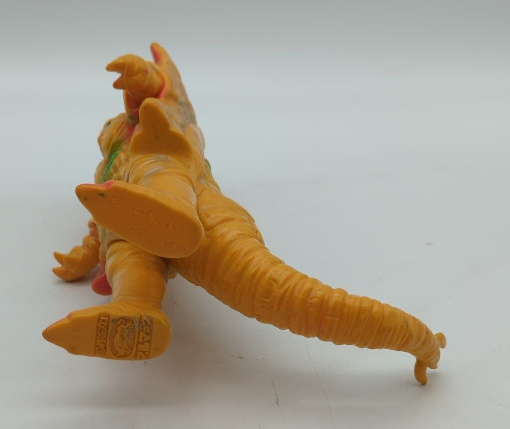 ブルマァク ミラーマン アイアン アイアン「ミラーマン」登場怪獣