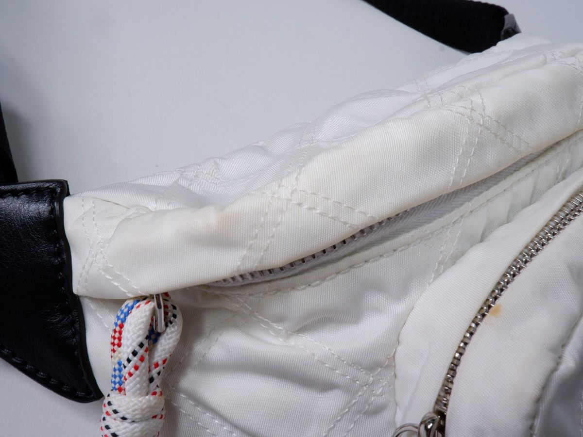 MONCLERモンクレール