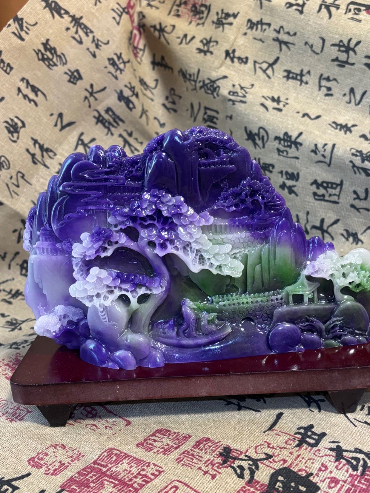 精巧彫刻・山水置物（蘇紀石製） 5035 精巧彫刻・山水置物（蘇紀石製） 5035 - メルカリ
