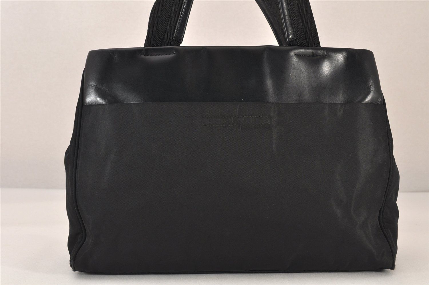 PRADA プラダ ビンテージ タフタ コート 黒 40　ヴィンテージ PRADA - PRADA プラダ ステンカラーコート 44(S位) グレー