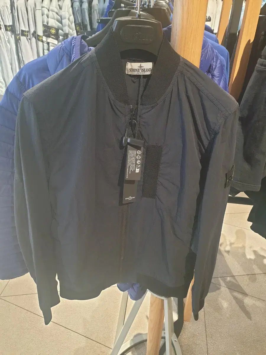 STONE ISLAND(ストーンアイランド) キッズ ブルゾン ジャケット 801640430
