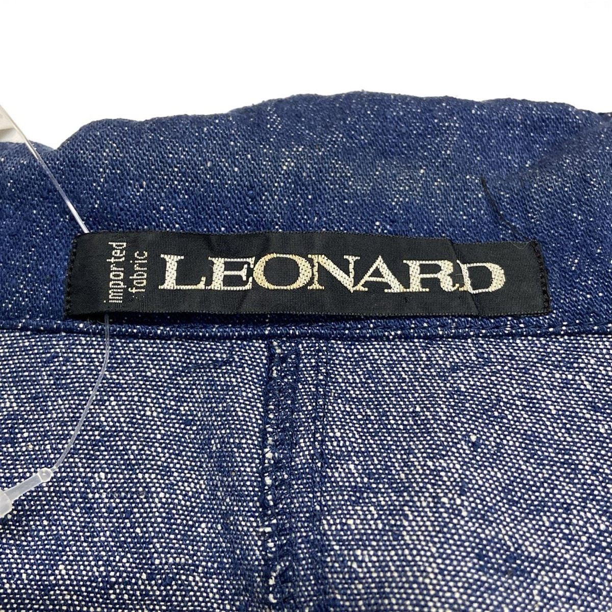 レオナール 刺繍入りベージュジャケット　男女兼用可 LEONARD(レオナール) ジャケット サイズ17 AR レディース美品