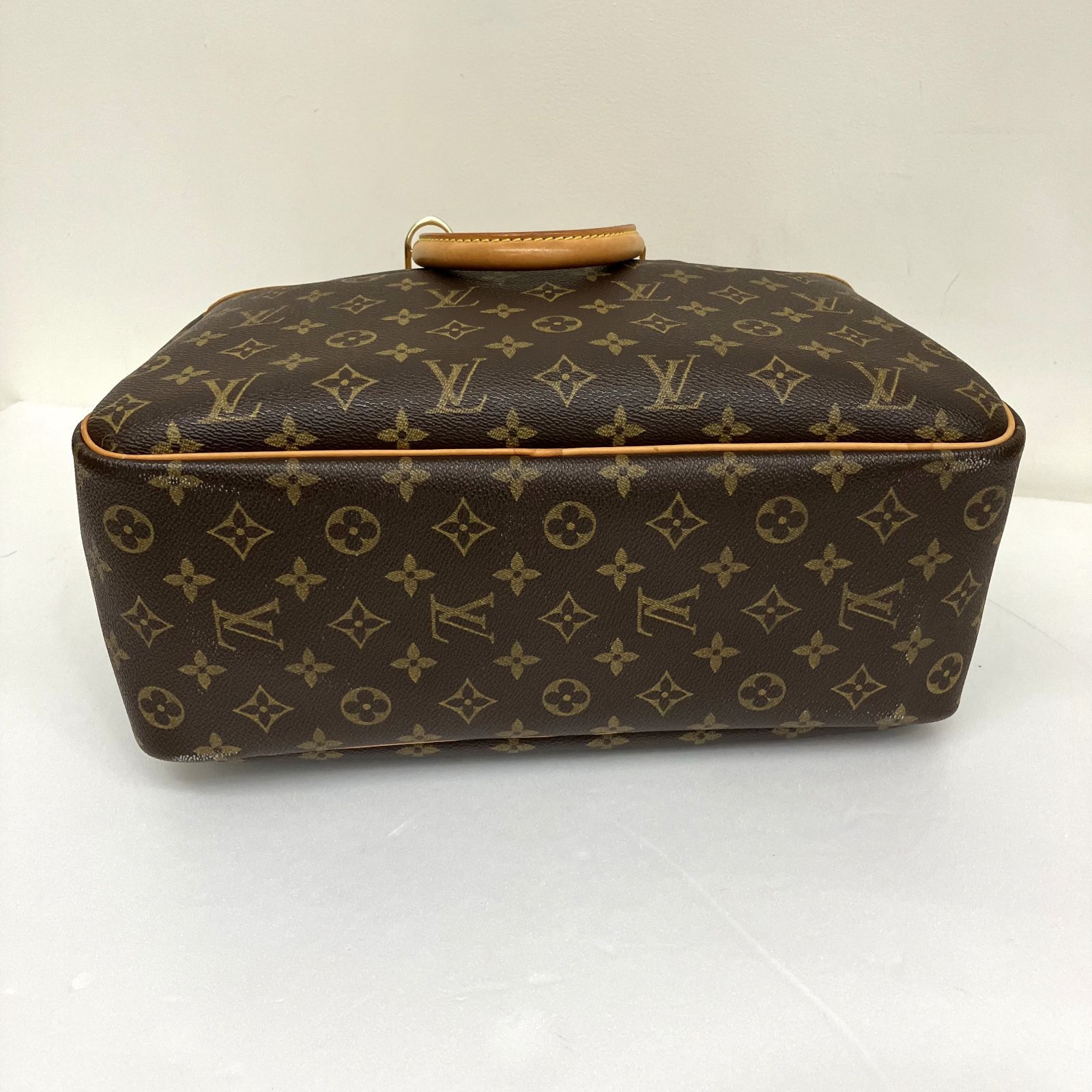 中古美品】LOUIS VUITTON ルイヴィトン ドーヴィル M47270