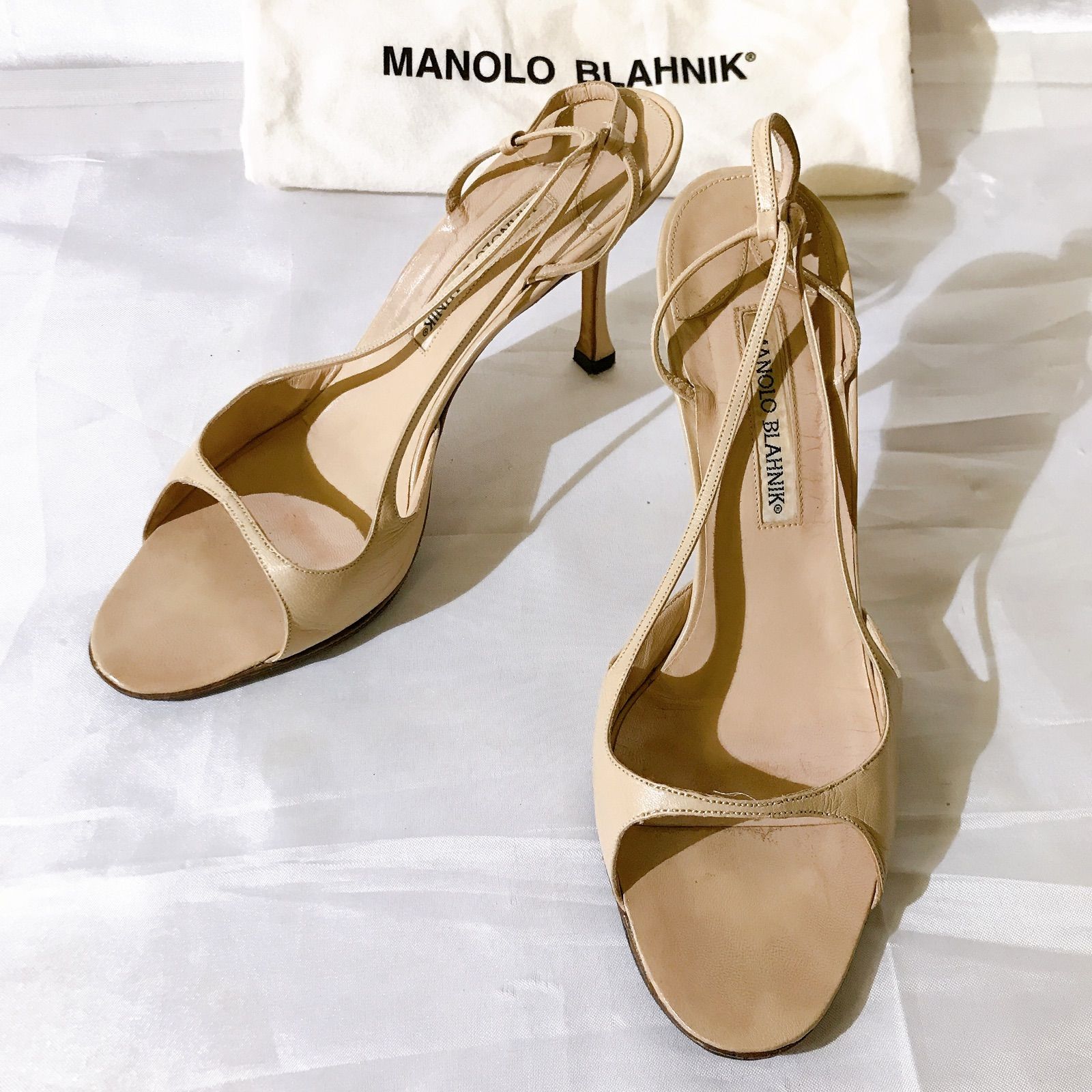 【即納大人気】MANOLO BLAHNIK マノロブラニク　サンダル 靴