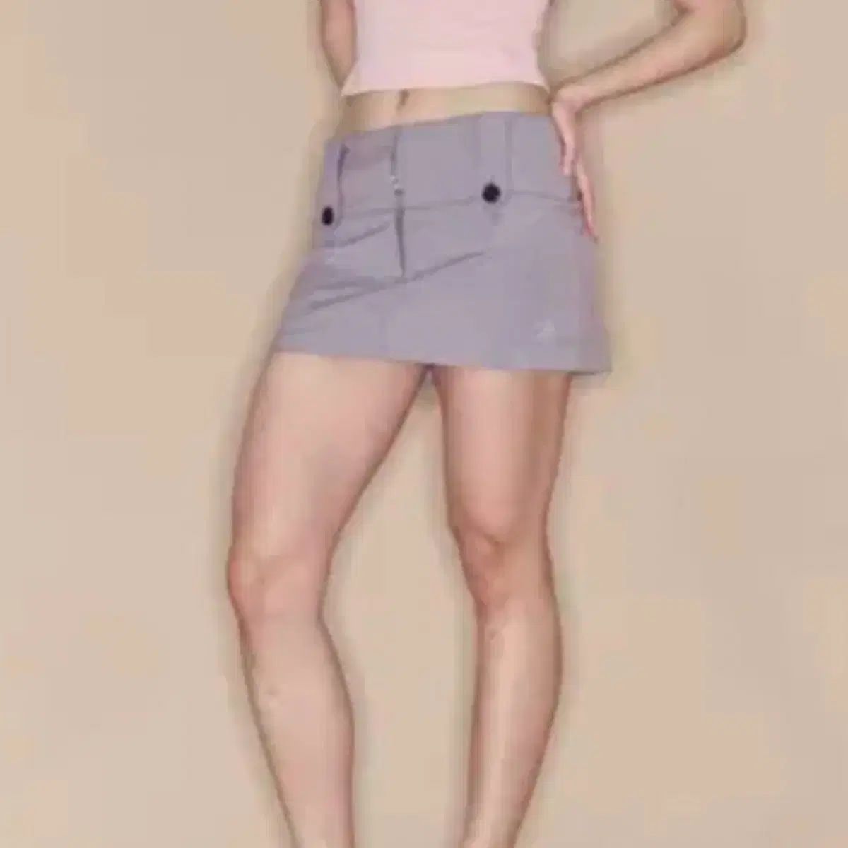 MIUMIU ミュウミュウ デニムショートパンツ デニムショーツ GWP300