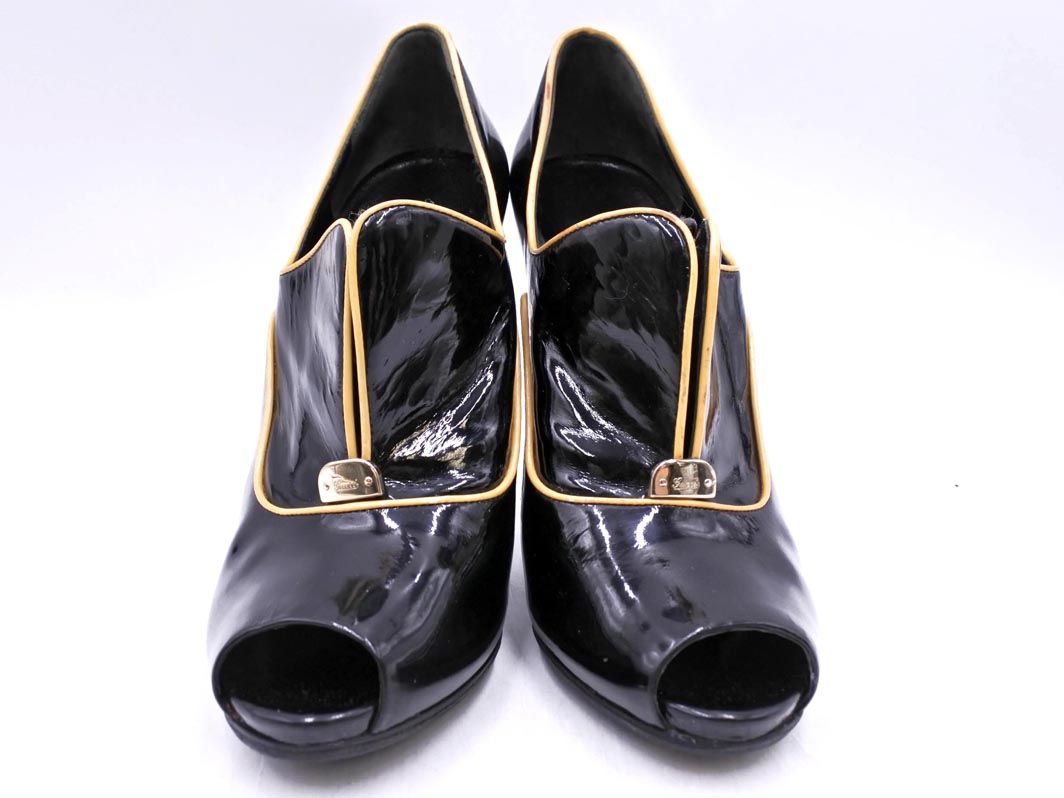 GUCCI グッチ