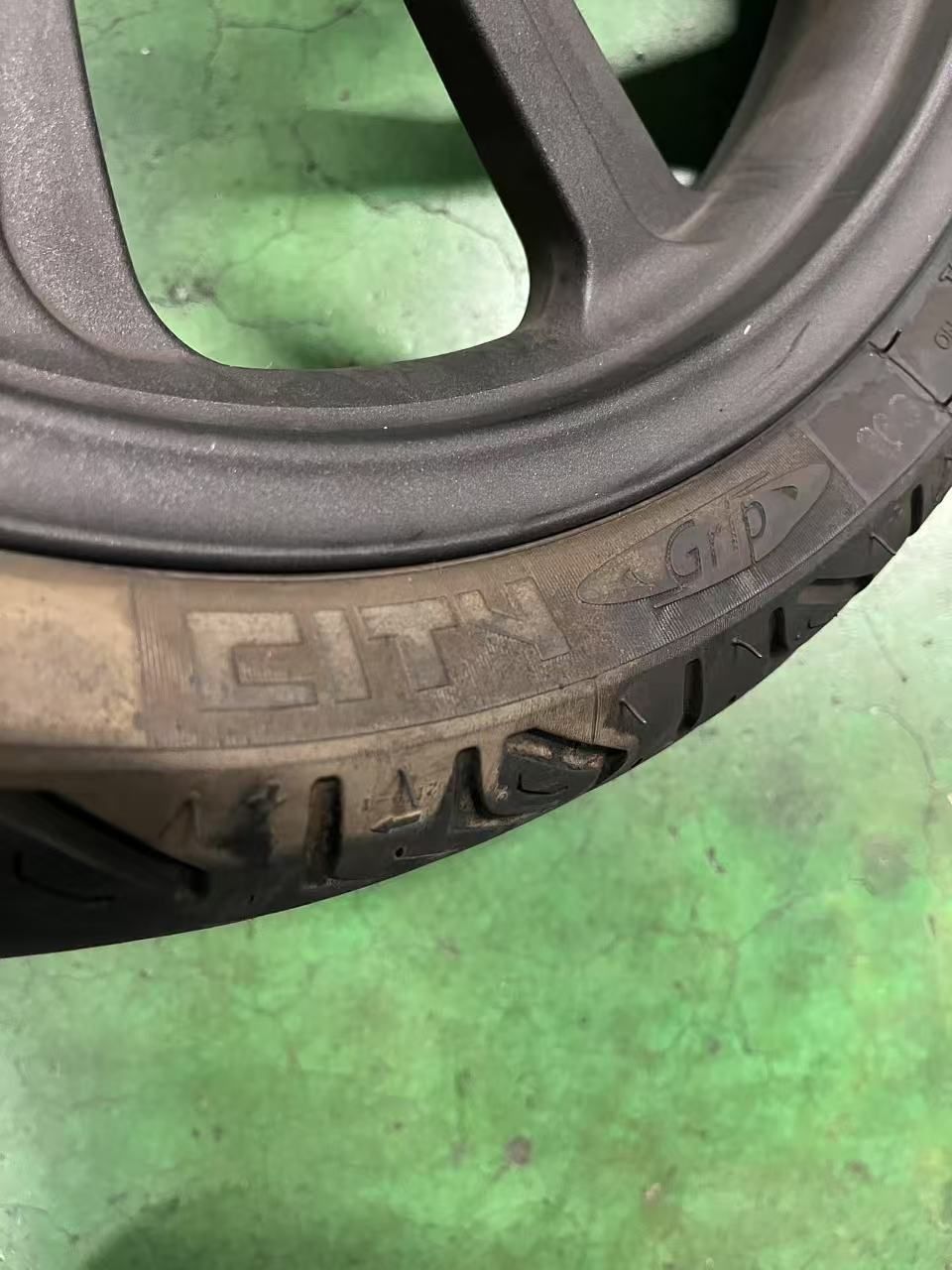 ３営業日以内発送