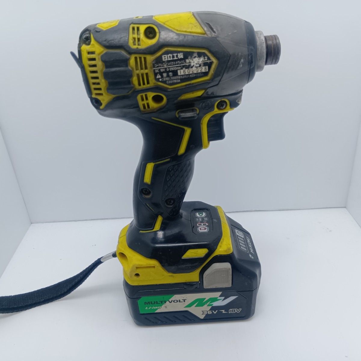 HITACHI 日立 WH18DDL2 ブラック×イエロー 充電器 充電池2個 ケース付 傷や汚れあり