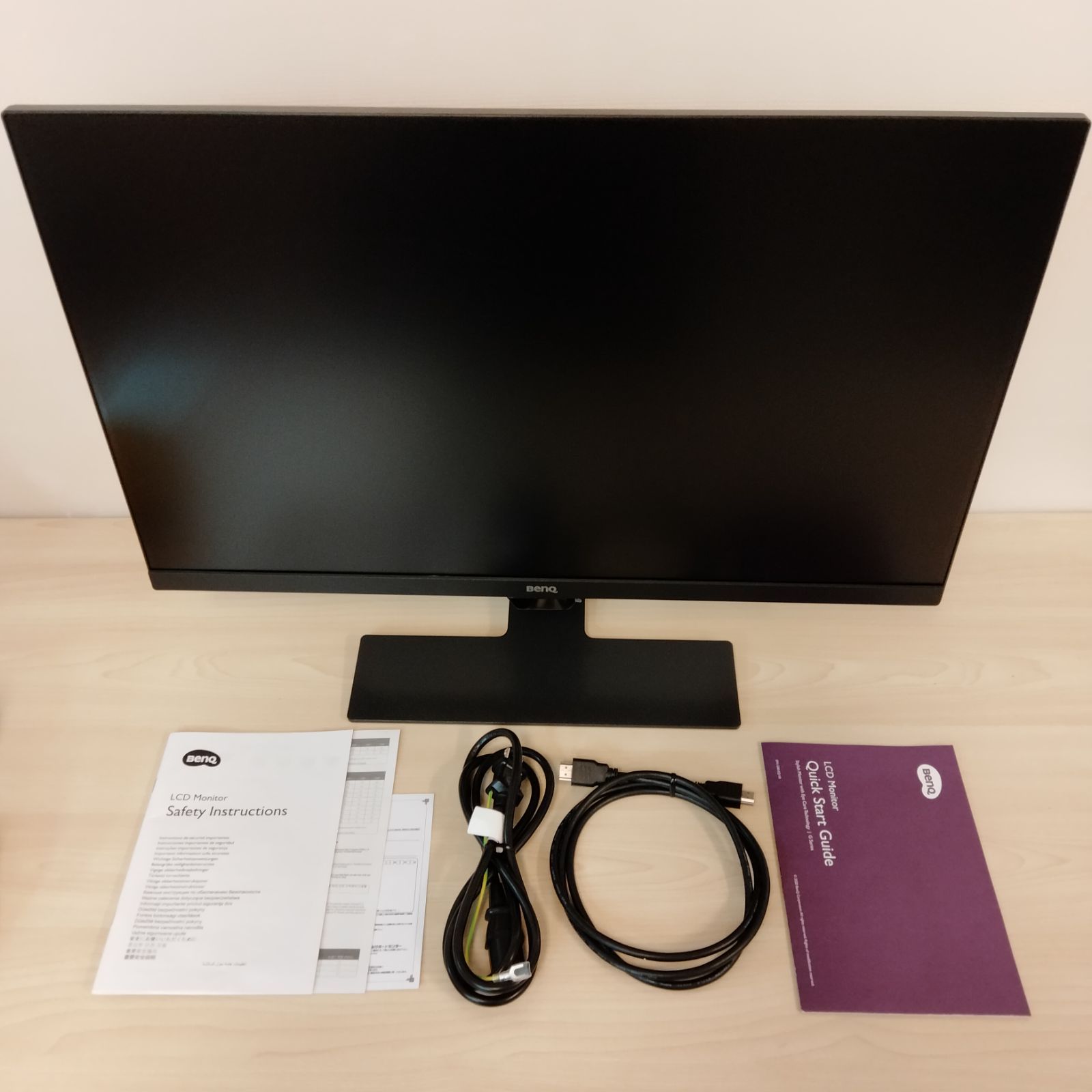 BenQ　27インチ　PCモニター　GW2780