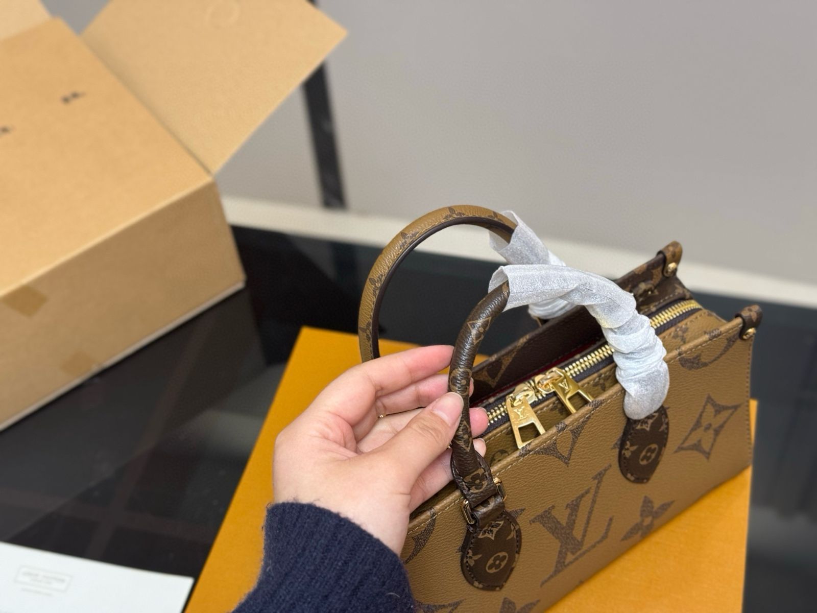 LV オンザゴ