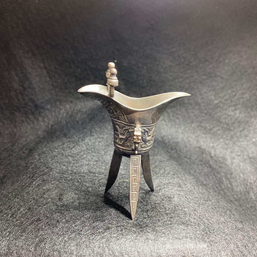 中国古玩　紋銀爵　77g高さ9.3㎝　東Y7-0110☆2Fトコニコ 中国古玩 紋銀爵 77g高さ9.3㎝ 東Y7-0110☆2Fトコニコ - メルカリ