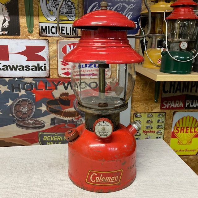 コールマン Coleman ランタン 1950年3月 242C 美品 オールドPIREX社サンシャイングローブ 整備済み Coleman コールマン ランタン 最初期1954年製 202