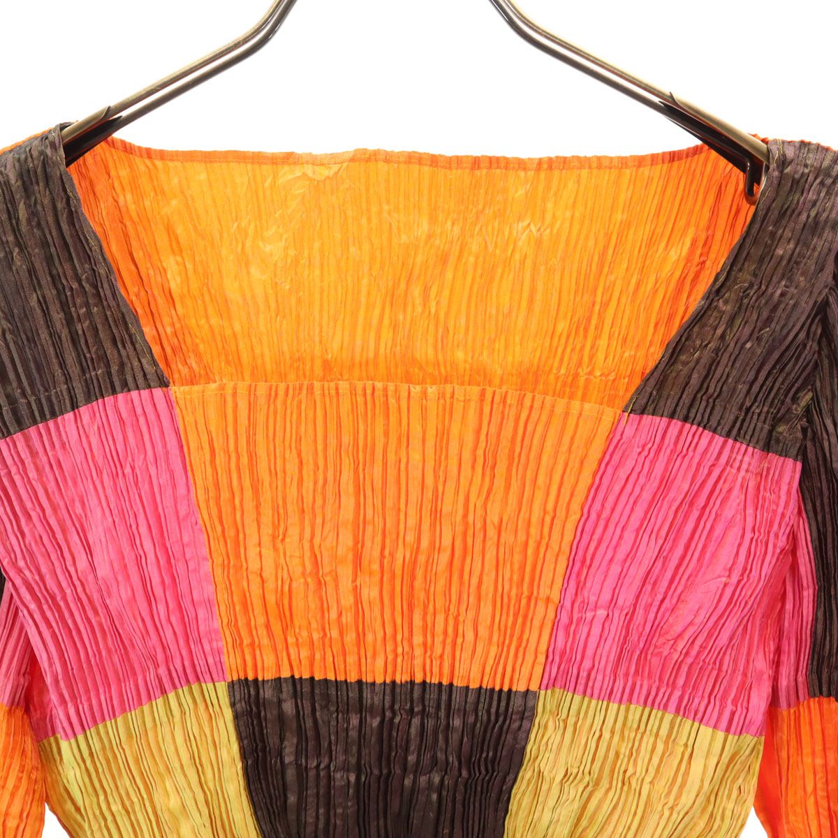 古着 ISSEY MIYAKE イッセイミヤケ 長袖 スクエアネック プリーツ カットソー オレンジ トップス レディース ISSEY MIYAKE イッセイミヤケ 長袖 スクエアネック プリーツ