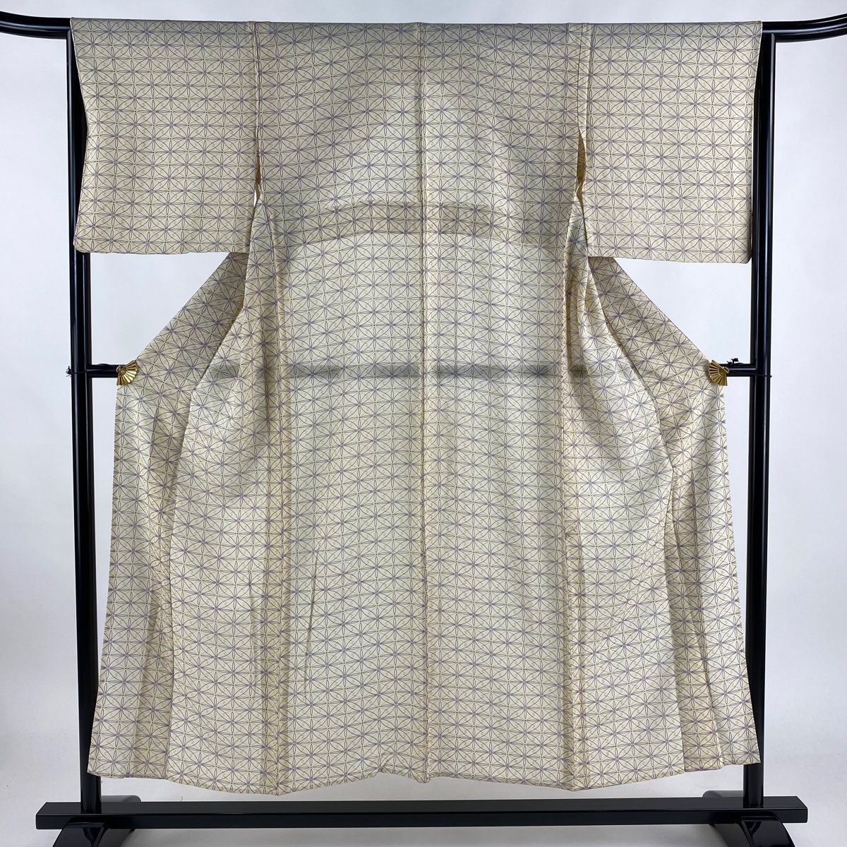 小紋 身丈150cm 裄丈64.5cm M 薄物 絽 七宝 松皮菱 ベージュ 正絹 名品