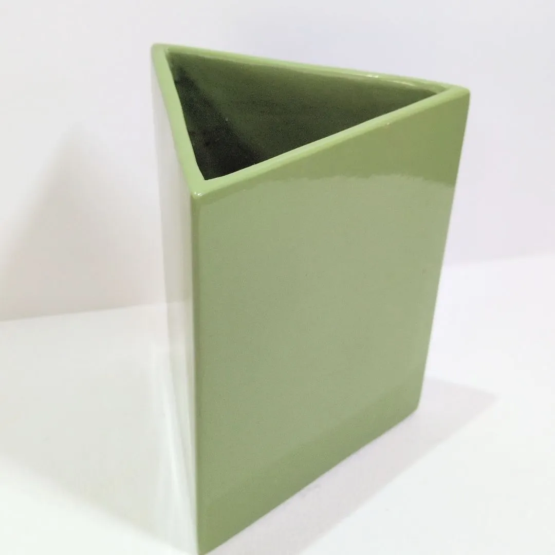 草月花器　勅使河原蒼風　ブルー、ブラック、イエロー　三色セット 草月花器 勅使河原蒼風 ブルー、ブラック、イエロー 三色セット