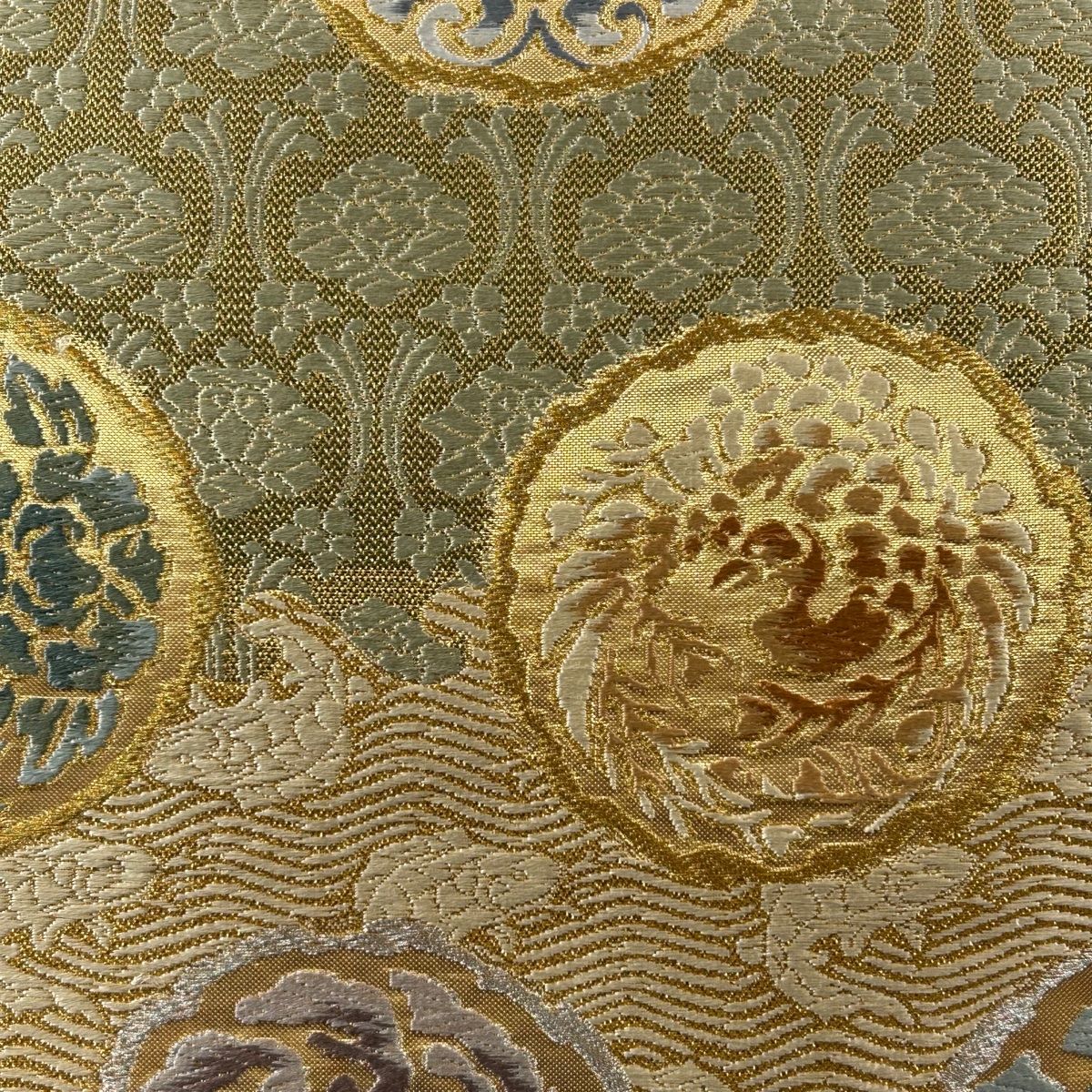 袋帯 美品 名品 花唐草 波頭 箔 金銀糸 金色 六通 正絹 【中古