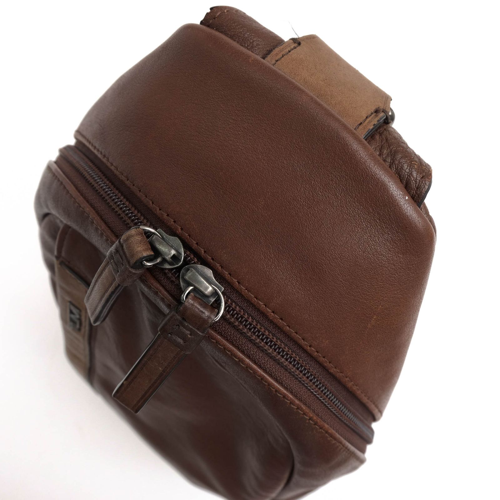 トゥミ／TUMI バッグ ショルダーバッグ 鞄 メンズ 男性 男性用レザー 革 本革 ブラウン 茶  68618B Centro Murano Sling ムラーノ スリングバッグ ボディバッグ トゥミ／TUMI バッグ ショルダーバッグ 鞄 メンズ 男性 男性用レザー