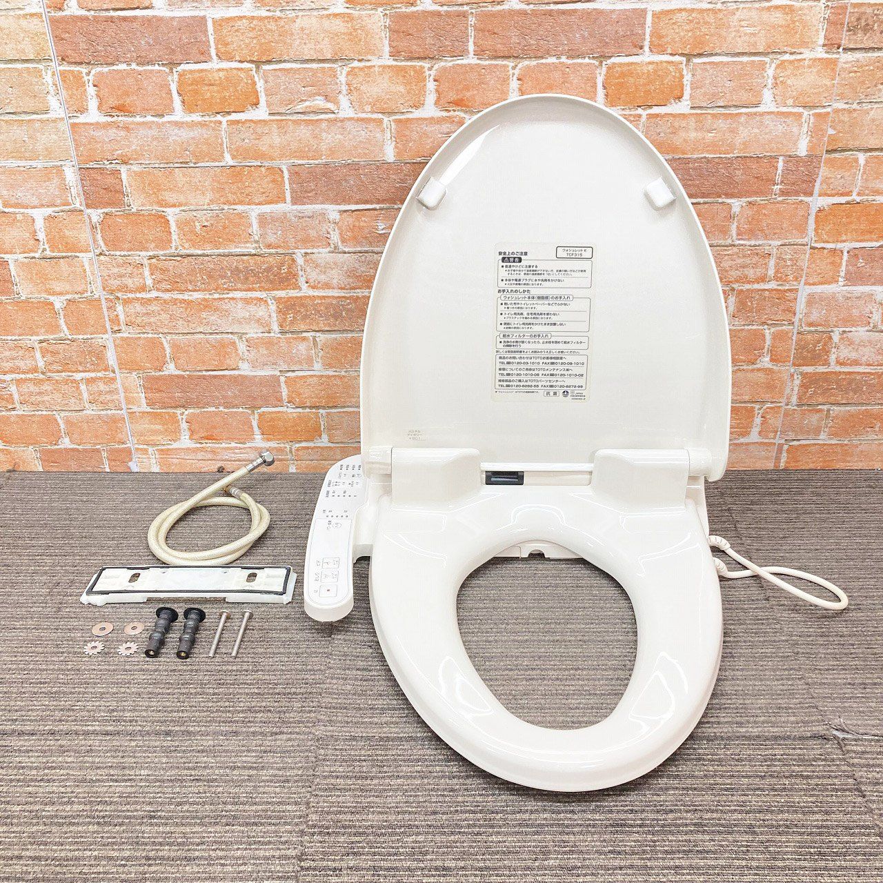 品 TOTO 電気温水便座 ウォシュレット シャワートイレ TCF315 SC1 パステルアイボリー 1J092201