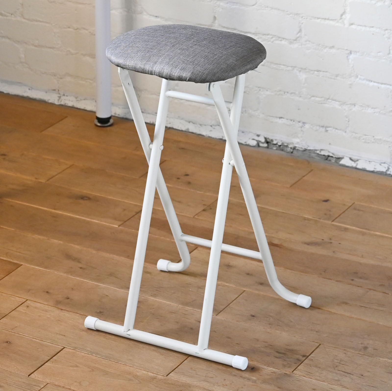 幅36×奥行30×高さ61.5cm 完成品 グレー/ホワイト 収納 スリム コンパクト 軽量 オーバル カウンターチェア OYZX-02H(GY/WH) ハイタイプ 折りたたみ椅子 スツール チェア [山善]