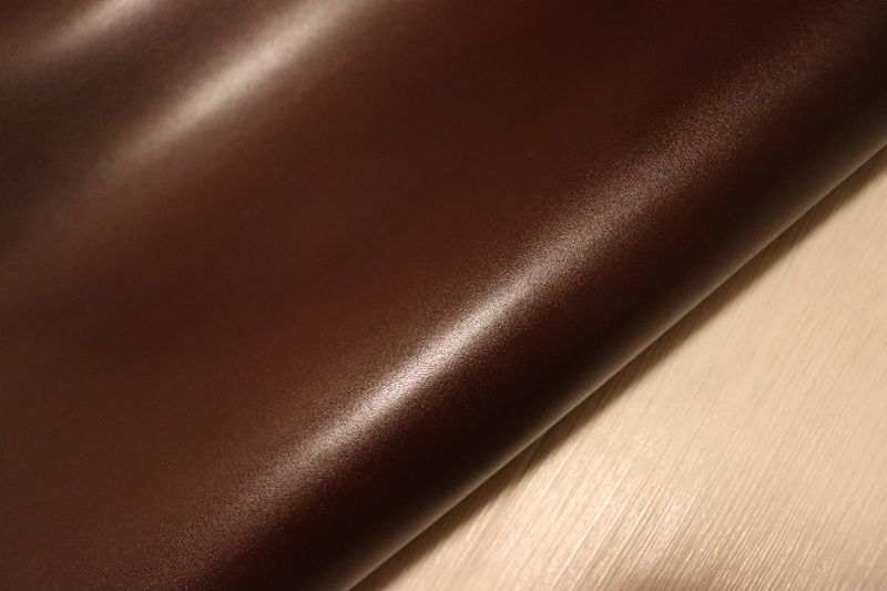 ボルドー 182ds ヌメ革 牛革 イタリア レザー セミアニリン はぎれ 一枚革 レザークラフト 革 皮 本革 diy 生地 材料