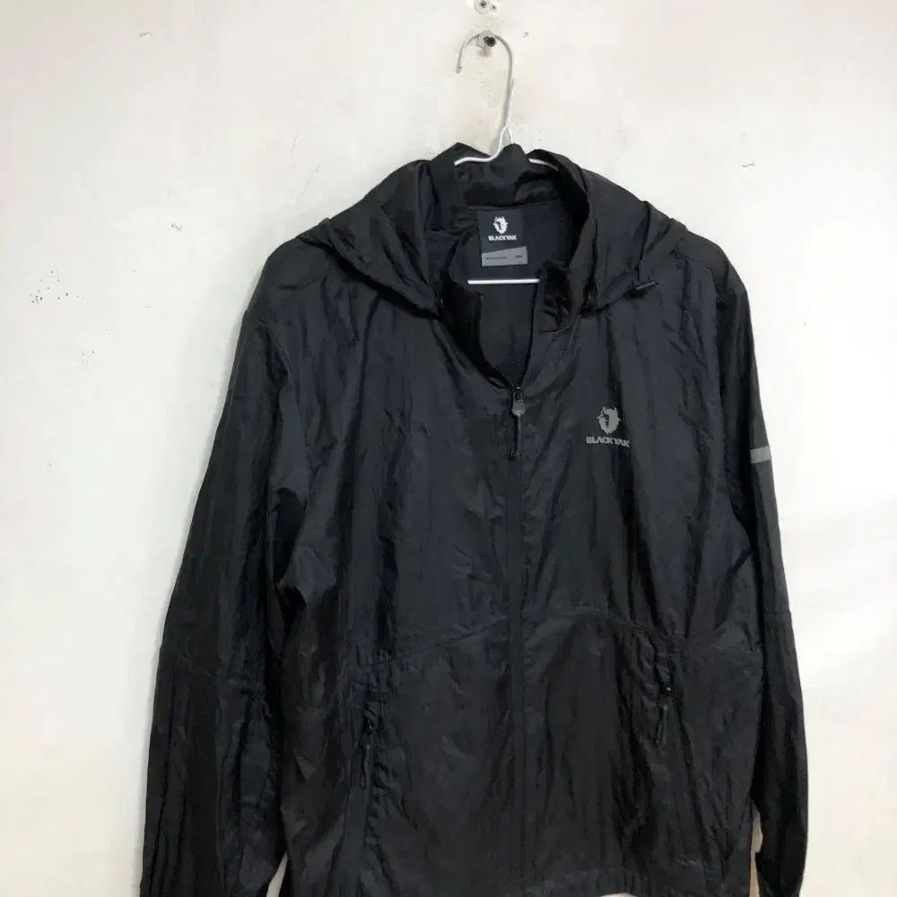 ✨美品✨BLACK YAK ブラック ヤク フードベスト ジャケット 90 新品 BLACK YAK(ブラックヤク) レディース ベスト - メルカリ