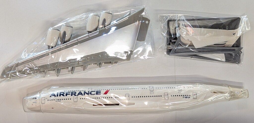Avion Téléguidé Airbus A380 R/C 1:200 | Allo Bebe Maroc Avion Téléguidé Airbus A380 R/C 1:200 | Allo Bebe Maroc