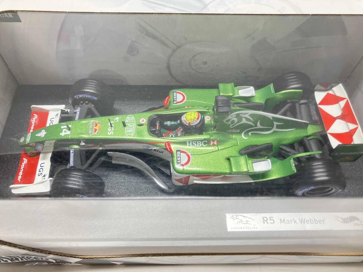 Hot Wheels Racing Jaguar Racing R5 Mark Webber 2004 Diecast 1 18