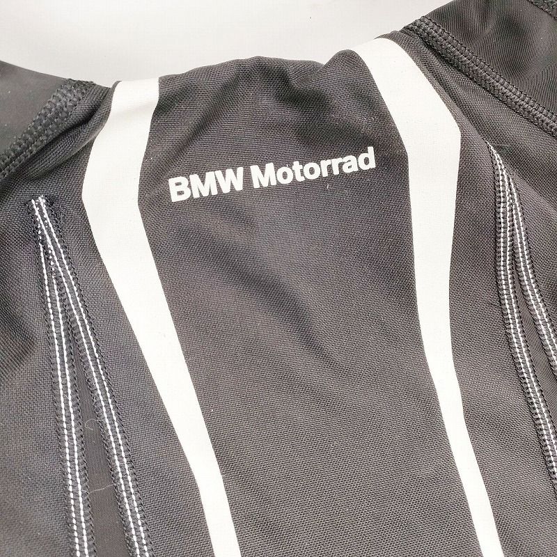 バックプロテクター