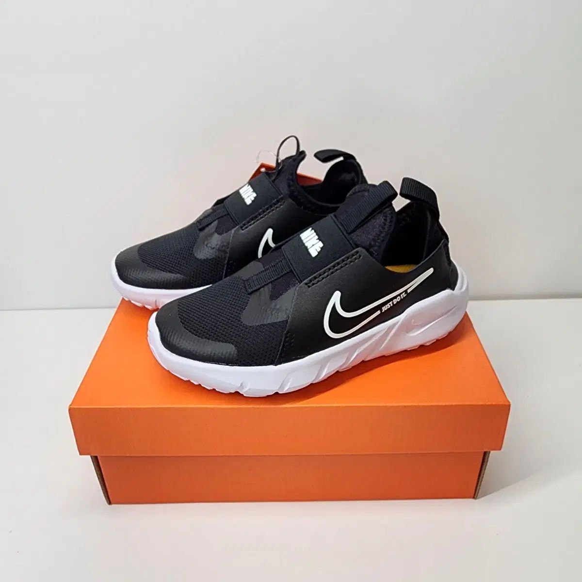 店舗の NIKE ナイキ フレックス ランナー 2 ー 170 190
