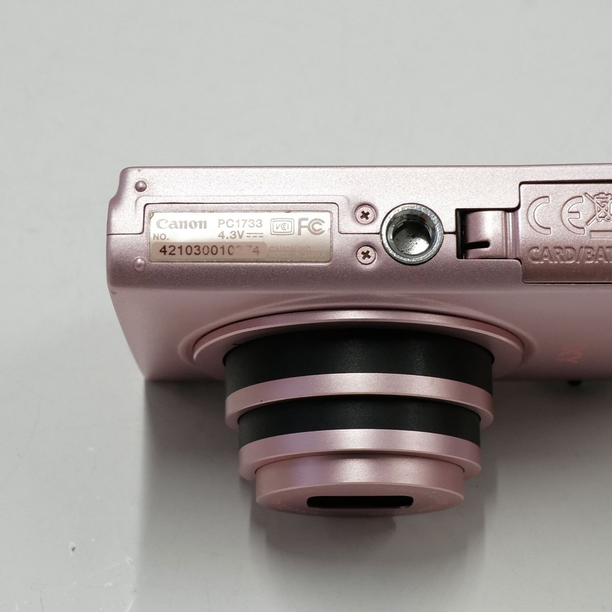 Canon IXY 220F USED美品 デジタルカメラ 本体+バッテリー 光学5倍 
