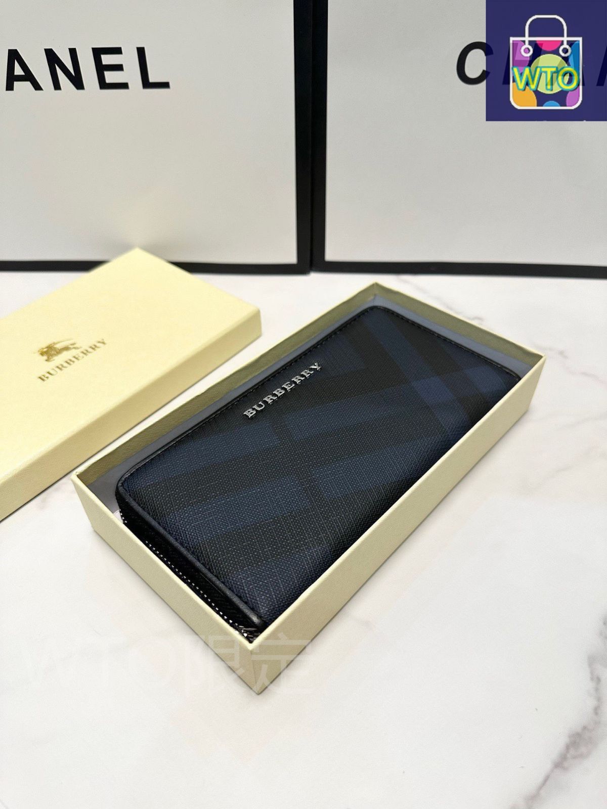 今日特価】Burberry バーバリー 新作ハンドポーチ 原版牛皮使用