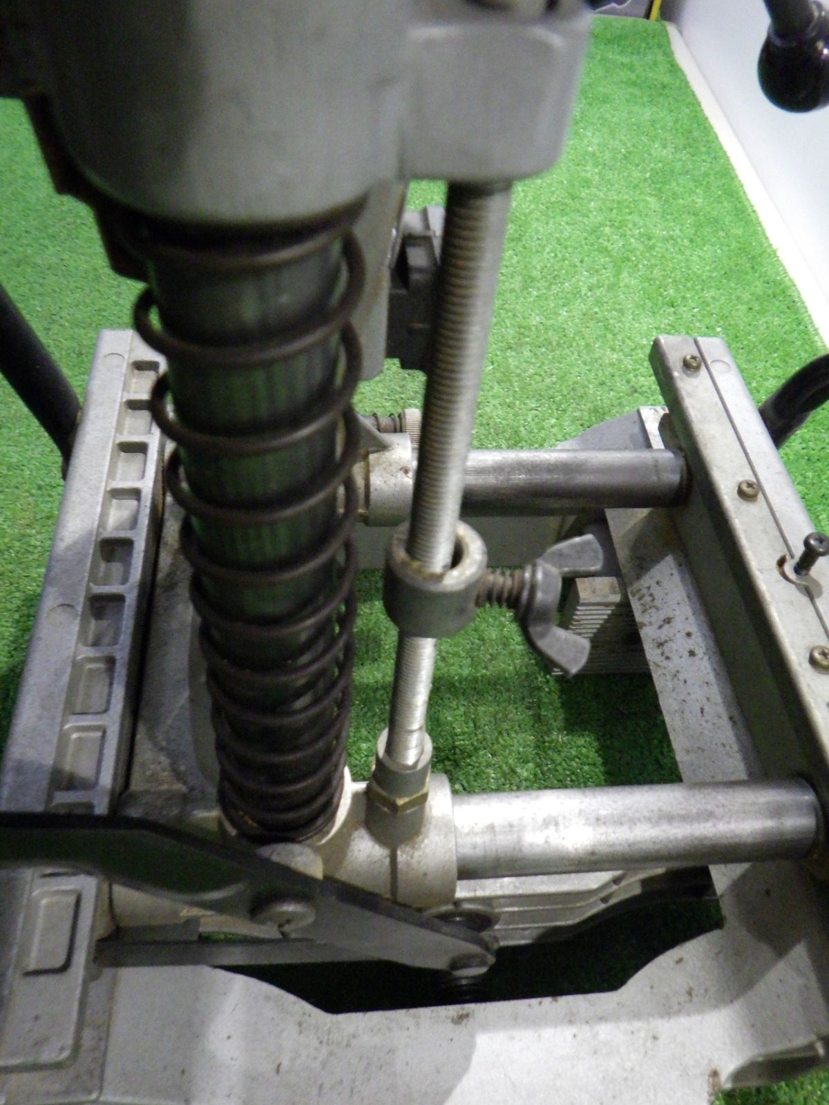 マキタ 手動角ノミ 7304 30mm カクノミ Makita AC100V 1150W 穴あけ 