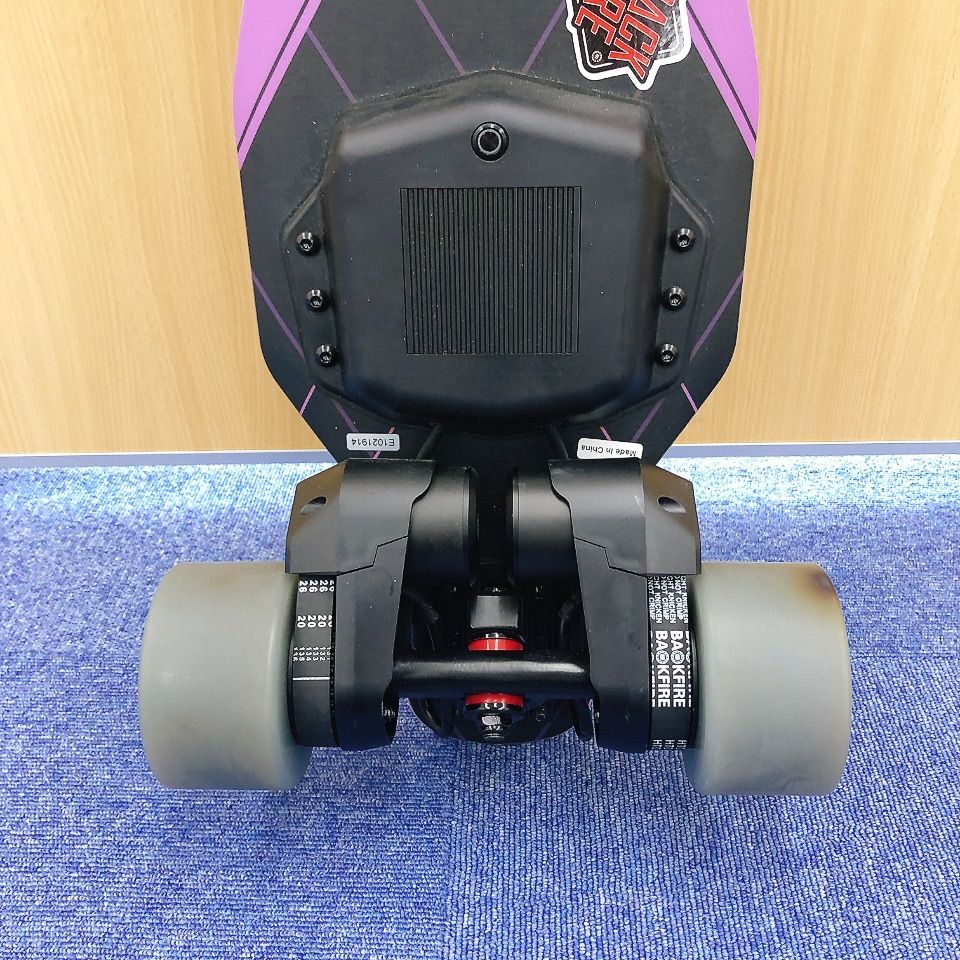 電動ロングボード BACKFIRE Zealot S Backfire Skateboards Backfire Zealot Belt Drive Electric